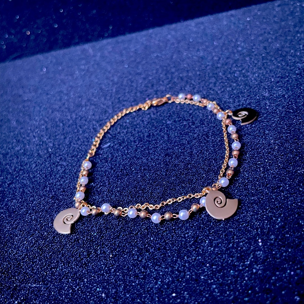 Shiva Shell Bracelet